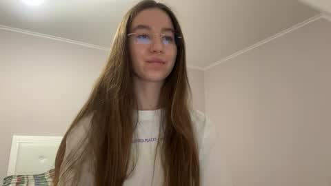 Alina online show from 04/28/26, 06:57