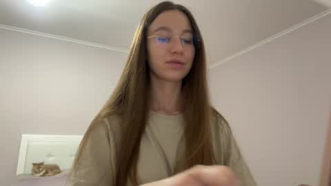 Alina online show from 05/09/26, 09:09