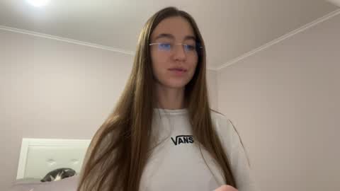 Alina online show from 05/12/26, 07:55