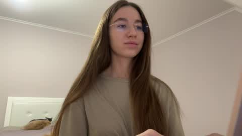 Alina online show from 05/13/26, 06:05