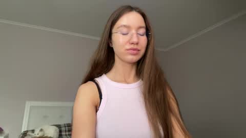 Alina online show from 06/03/26, 02:33