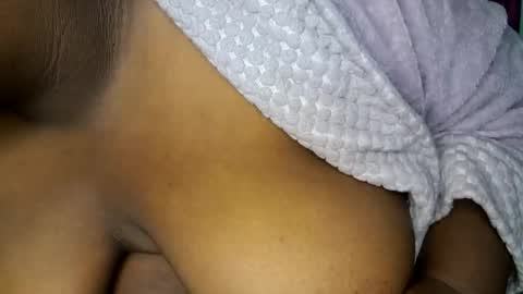 Empress Ember online show from 10/17/25, 02:19