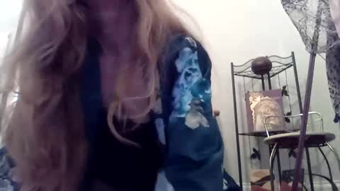 Embershines online show from 03/04/25, 02:32