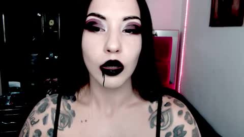 Emerald Black online show from 12/02/25, 02:50