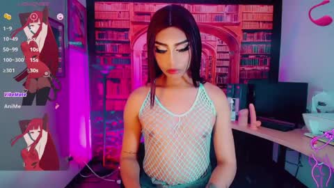 Snapshot of emeli_roushot chatting on 05/08/26, 11:26 Emeli online show from 05/08/26, 11:26