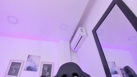 emelie_89 online show from 02/26/25, 03:08