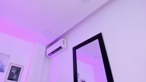 emelie_89 online show from 03/04/25, 03:04