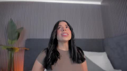 emelie_89 online show from 03/27/26, 01:11