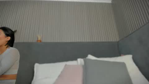 Snapshot of emelie_89 chatting on 07/01/26, 11:34 emelie_89 online show from 07/01/26, 11:34