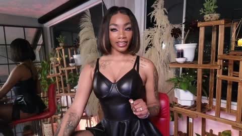 Snapshot of emely_brandon_ chatting on 12/06/24, 01:07 anyelii online show from 12/06/24, 01:07