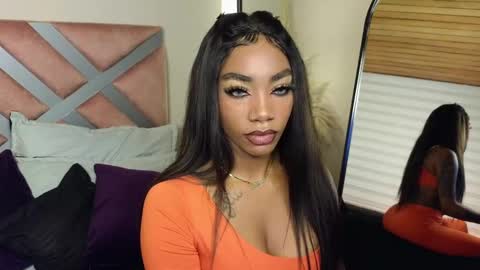 Snapshot of emely_brandon_ chatting on 02/12/25, 11:51 anyelii online show from 02/12/25, 11:51