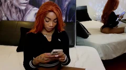 anyelii  online show from 01/06/26, 09:02