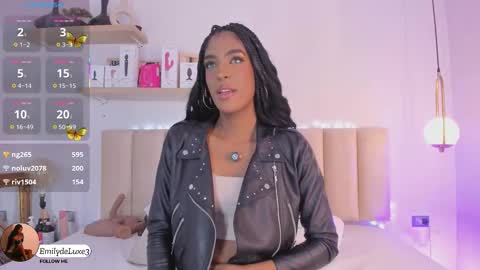 Emely online show from 11/25/25, 11:32