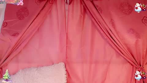 Emely Rous online show from 12/13/24, 10:51