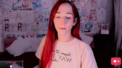 Snapshot of emely_rous chatting on 11/13/25, 01:43 Emely Rous online show from 11/13/25, 01:43