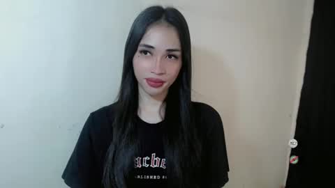 Snapshot of emelyn_fuckdoll chatting on 01/28/25, 09:51 Scarlett online show from 01/28/25, 09:51