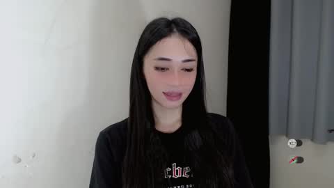 Snapshot of emelyn_fuckdoll chatting on 02/10/25, 07:15 Scarlett online show from 02/10/25, 07:15