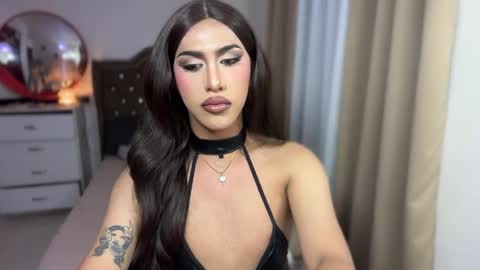 Snapshot of emelywest chatting on 02/16/26, 03:19 EMELY online show from 02/16/26, 03:19