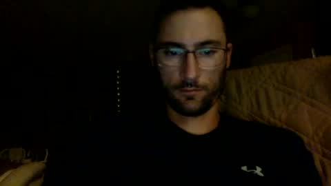 Snapshot of emerald_skyz chatting on 08/10/26, 04:49 Irish Cream online show from 08/10/26, 04:49