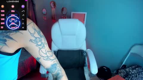 Esmeralda online show from 02/12/26, 01:17