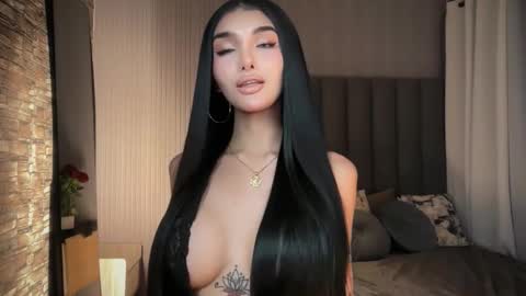 Snapshot of emeraldfvckinggreyson chatting on 03/10/26, 07:46 Emerald online show from 03/10/26, 07:46