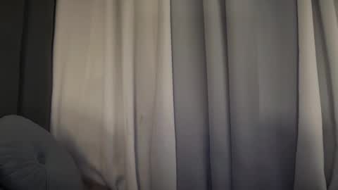 Snapshot of emeraldfvckinggreyson chatting on 03/21/26, 08:19 Emerald online show from 03/21/26, 08:19