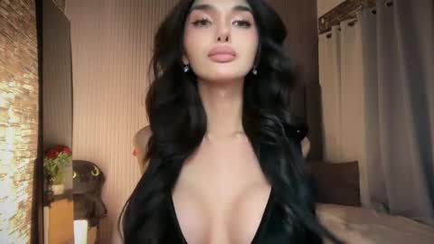 Snapshot of emeraldfvckinggreyson chatting on 04/14/26, 07:25 Emerald online show from 04/14/26, 07:25