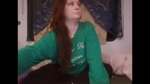 Snapshot of emerieskye chatting on 01/25/25, 04:23 EmerieSkye online show from 01/25/25, 04:23