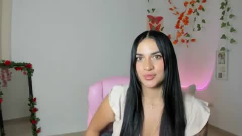 Snapshot of emi_blossom_ chatting on 07/21/26, 02:41 Emily online show from 07/21/26, 02:41