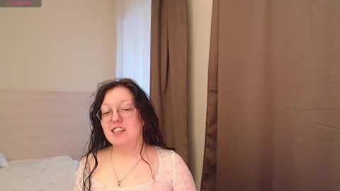 Emi online show from 03/01/25, 06:46