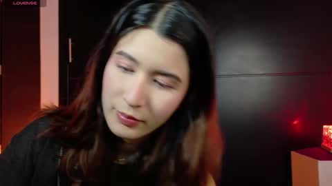 Snapshot of emicute_ chatting on 02/03/26, 01:48 online show from 02/03/26, 01:48