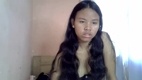 Snapshot of emiehottie chatting on 06/14/26, 07:21 Ami online show from 06/14/26, 07:21