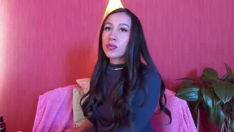 Snapshot of emigomez_ chatting on 01/31/26, 07:11 Emilia Gomez online show from 01/31/26, 07:11