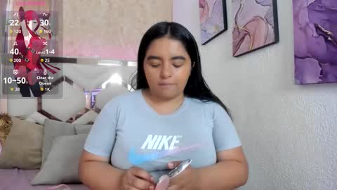 Snapshot of emiiily_brownn chatting on 09/29/25, 07:08 Emily online show from 09/29/25, 07:08