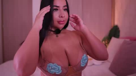    online show from 10/08/25, 09:23