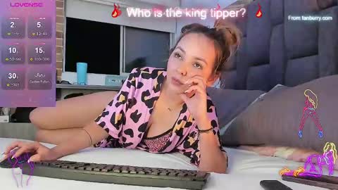 Emy online show from 01/14/25, 02:40