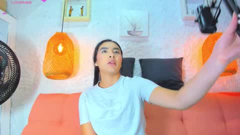 Emily online show from 10/06/25, 12:02