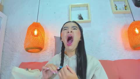 Emily online show from 11/07/25, 12:05