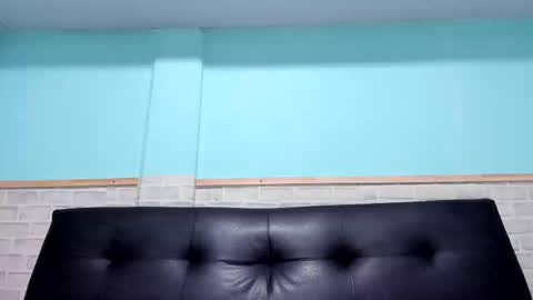 Emily online show from 09/10/25, 01:44