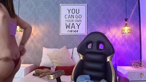 Emily online show from 01/21/25, 09:57