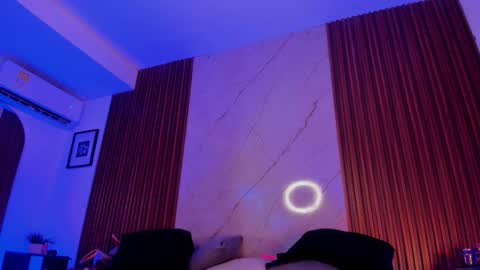   online show from 11/05/25, 11:49