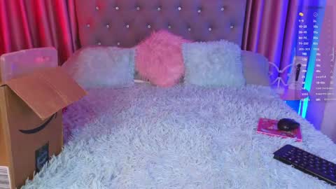 Emily online show from 05/29/26, 01:25