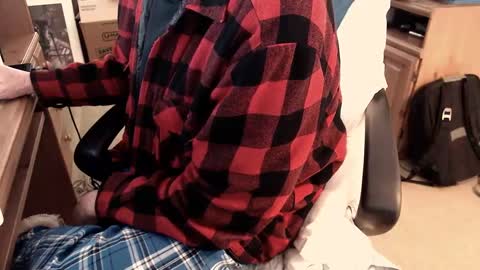 Snapshot of emil_karpo chatting on 02/19/25, 06:10 Terrance1st online show from 02/19/25, 06:10