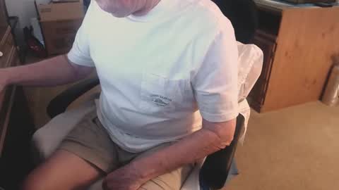 Snapshot of emil_karpo chatting on 03/24/26, 02:55 Terrance1st online show from 03/24/26, 02:55