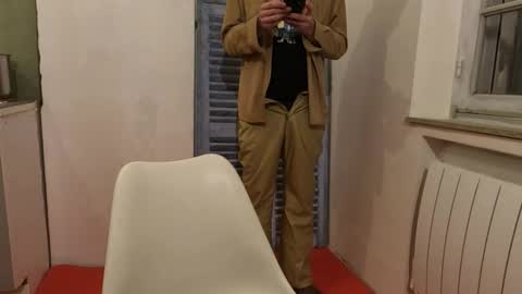 emile013 online show from 01/11/26, 08:58