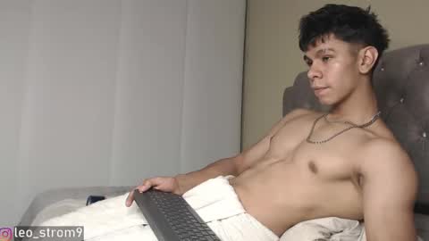 Snapshot of emile_239 chatting on 02/13/25, 02:23 emile_239 online show from 02/13/25, 02:23