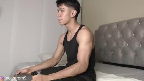 Snapshot of emile_239 chatting on 02/16/25, 03:47 emile_239 online show from 02/16/25, 03:47