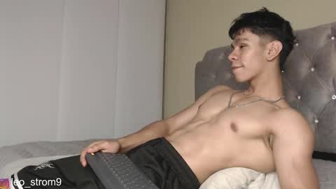 Snapshot of emile_239 chatting on 02/22/25, 02:50 emile_239 online show from 02/22/25, 02:50