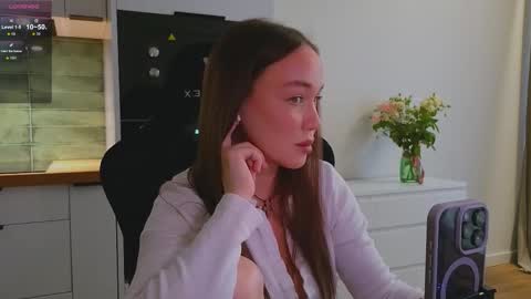 Snapshot of emili1_bc chatting on 02/23/26, 11:07 Emili online show from 02/23/26, 11:07