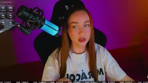 Snapshot of emili1_bc chatting on 04/01/26, 10:05 Emili online show from 04/01/26, 10:05